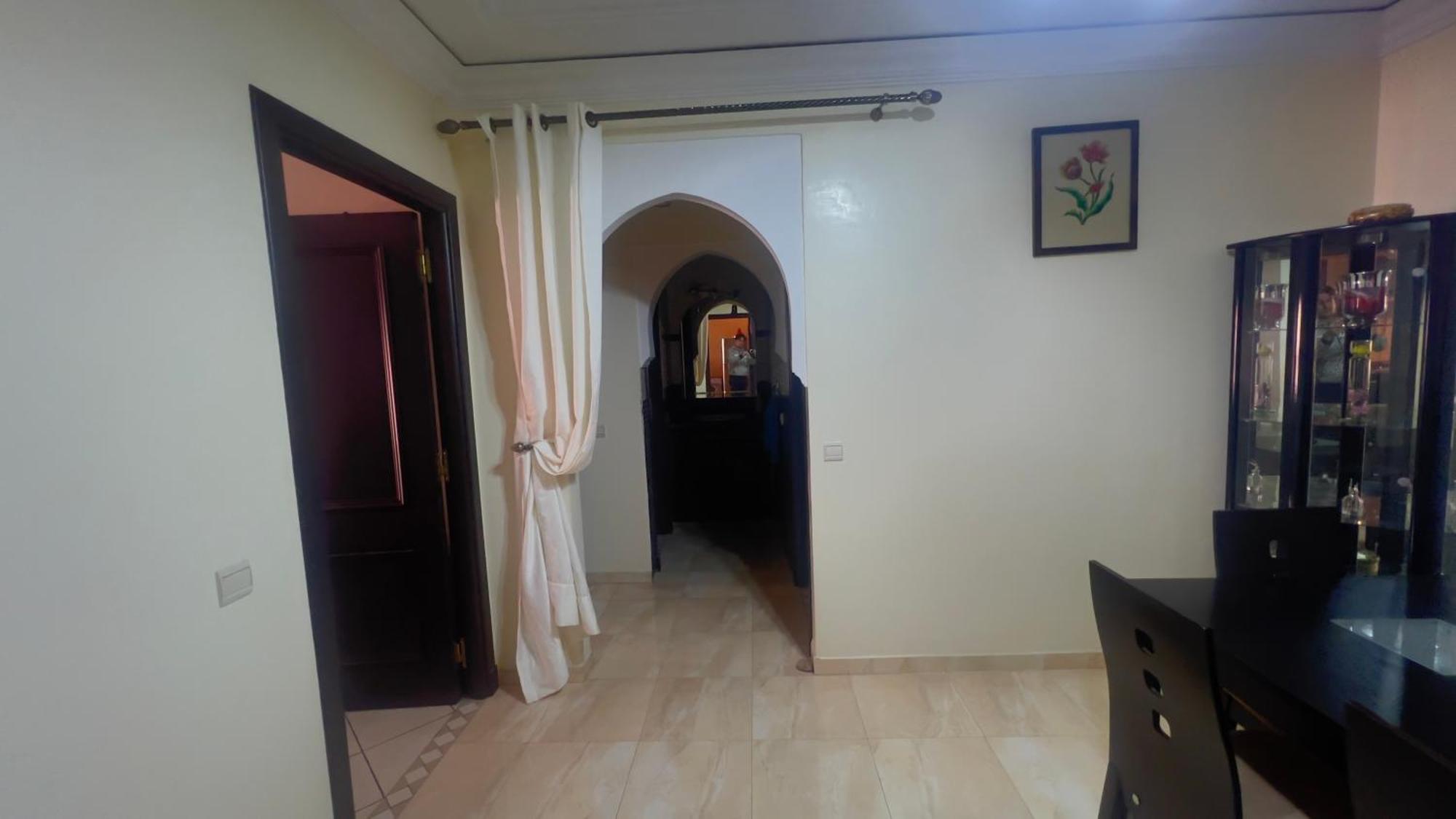 Magnifique Appartement Spacieux Confort Propre Familial 2 Chambres Salon Et Salle A Manger A 20Mn A Pied De Place Jemaa El Fina 4 Piscines Dans Espace De Golf A 12 Mn En Voitures L Entree Est Gratuit Pour La Clientele Ouvert Entre 10H Et 20H Marrakesh Exterior photo