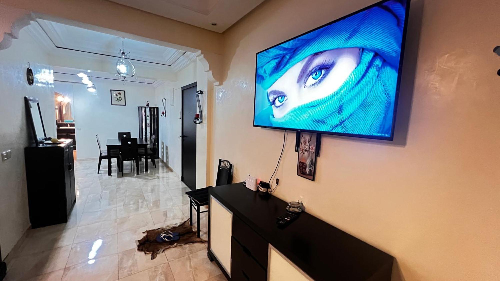 Magnifique Appartement Spacieux Confort Propre Familial 2 Chambres Salon Et Salle A Manger A 20Mn A Pied De Place Jemaa El Fina 4 Piscines Dans Espace De Golf A 12 Mn En Voitures L Entree Est Gratuit Pour La Clientele Ouvert Entre 10H Et 20H Marrakesh Exterior photo